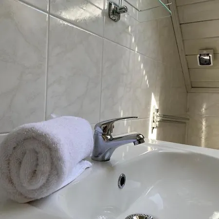 Kenza Apartmans Апартаменты Шиофок