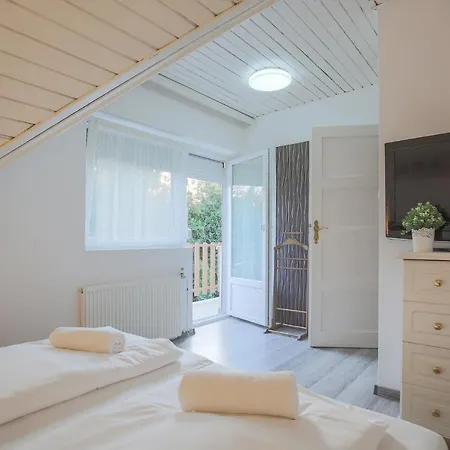 Апартаменты Kenza Apartmans *